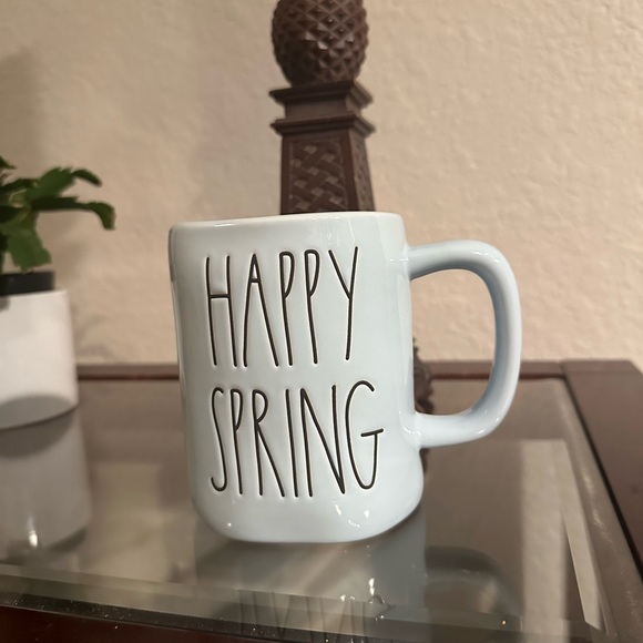 New! Rae Dunn Happy Spring mug - Picture 3 of 6